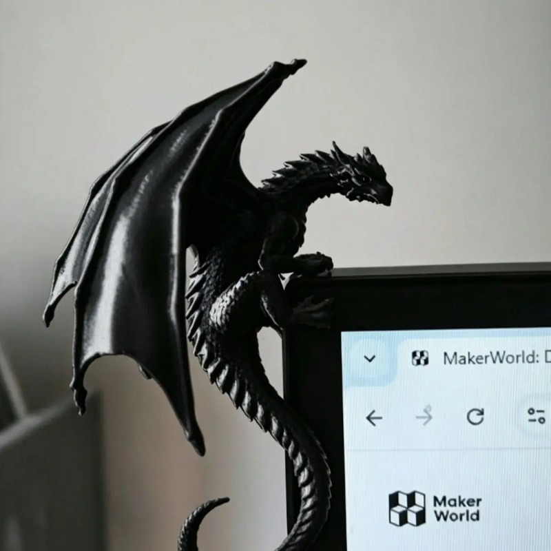 Esports Gaming Setup - Cool Lying Dragon Figurine Monitor Decor